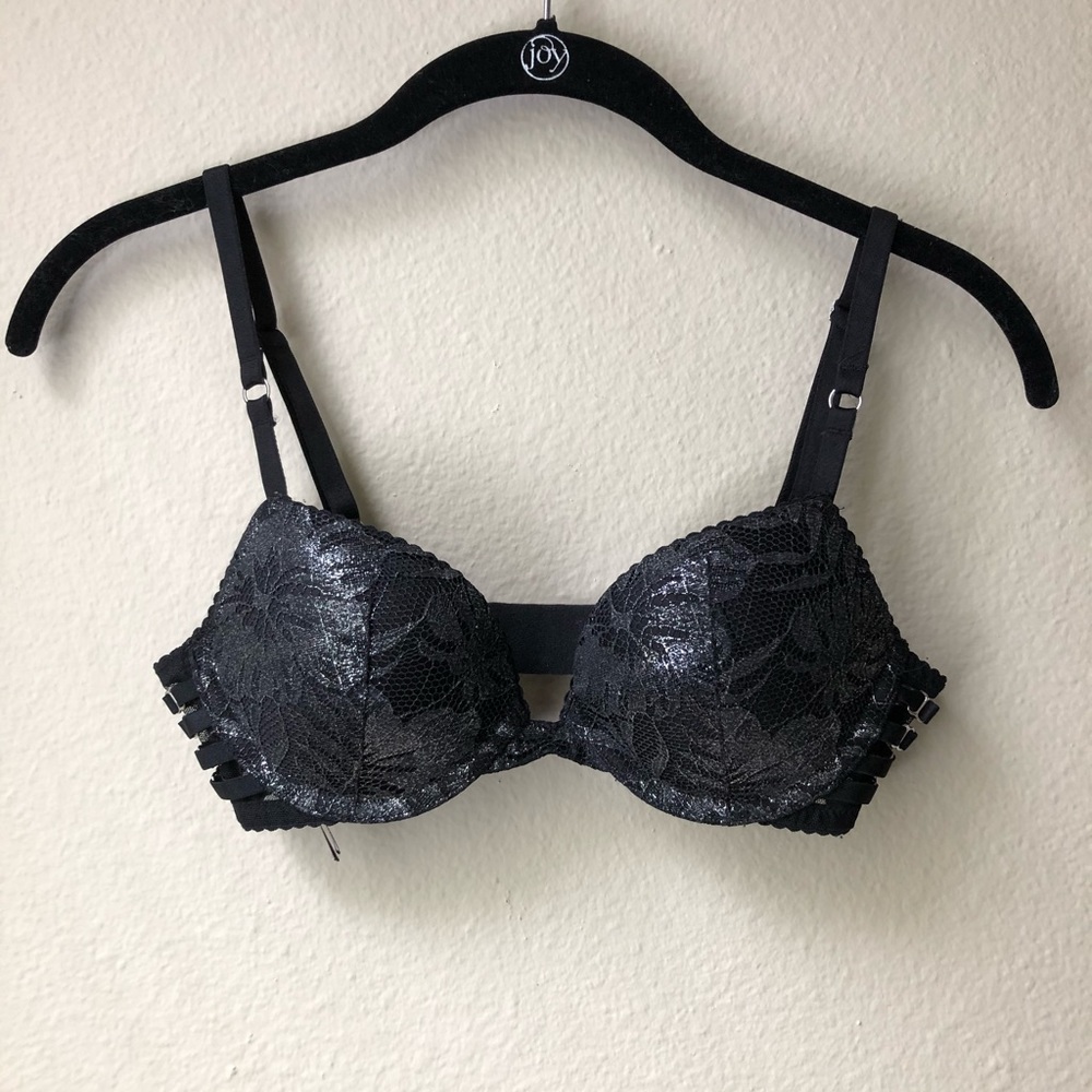 Very sexy Victoria secret bra